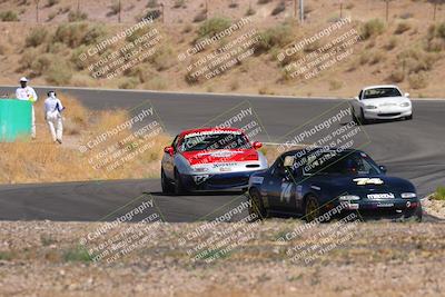 media/Jun-01-2025-CalClub SCCA (Sun) [[eae223c5dd]]/Group 5/Qualifying/